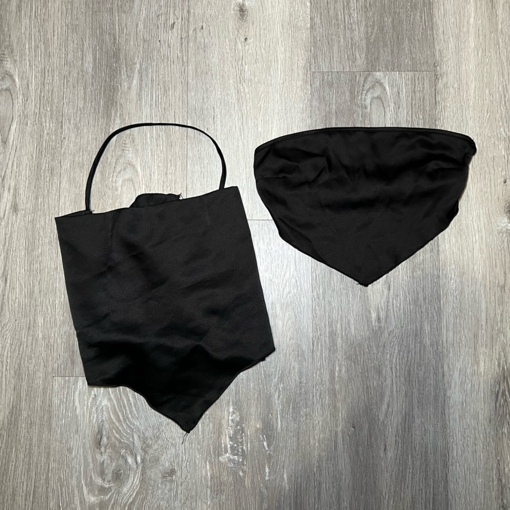 2 crop tops